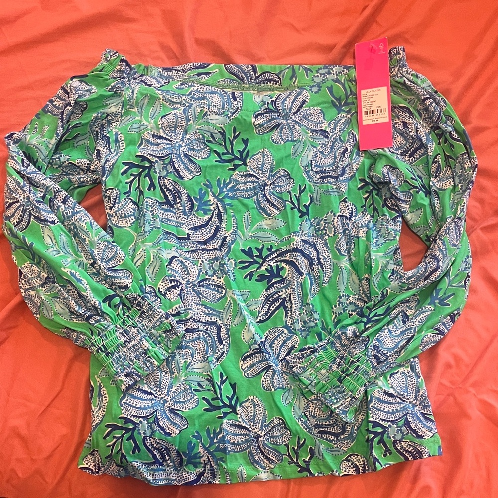 Lilly Women’s Off-Shoulder Floral Top in Green